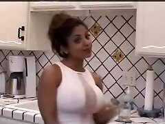 Angela Devi - Perverse Cleaner