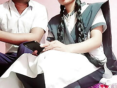 Desi college ke ladaki ko tusion ke bahane professor ne chod diya