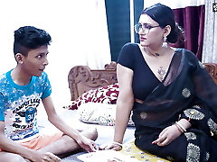 miss caldo e sexy insegnante e vecchio passo padre teaches la sua vergine figlio come a fanculo 1st tempo