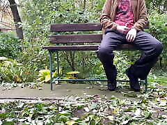 Mother-in-law made son-in-law cum in a public park