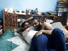 Vaishnavy and Sharun Raj malayalam talk with sex, big pek couple hot sex and funny malayalam talk, xem phim zse couple hot romance sex