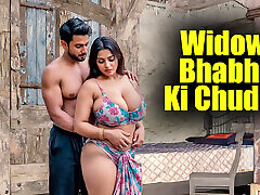 Widow sexy Bhabhi got fucked by an unknown boy in her own house