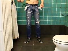 my tight ripped Levis 507