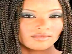 A Great Look At The Ebony Gorgeousness Serria Tawan